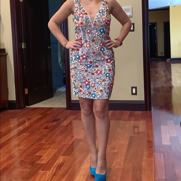 Beautiful JOVANI sequin floral dress! - Picture 3 of 8